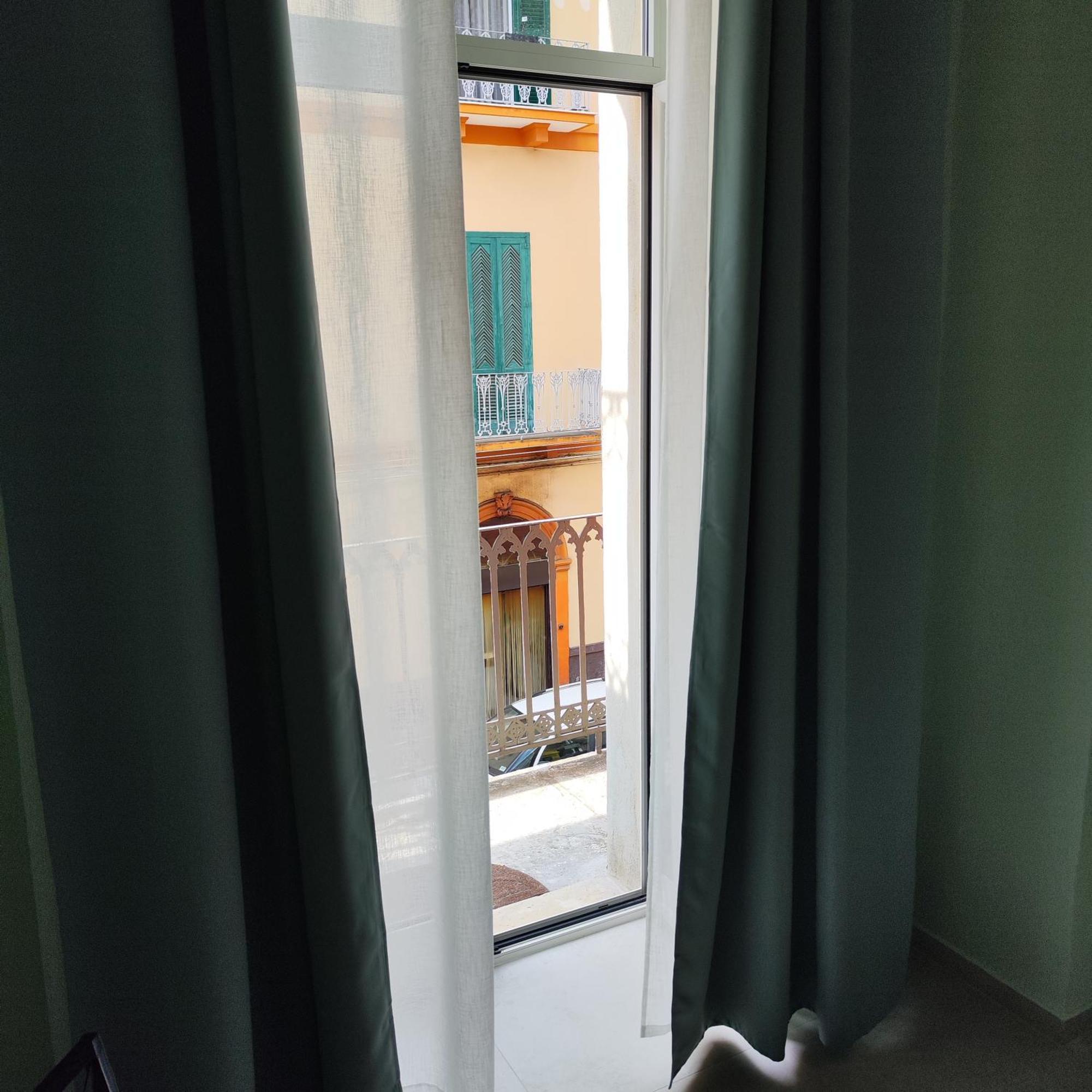 Mistral130 Apartment Bari Bagian luar foto